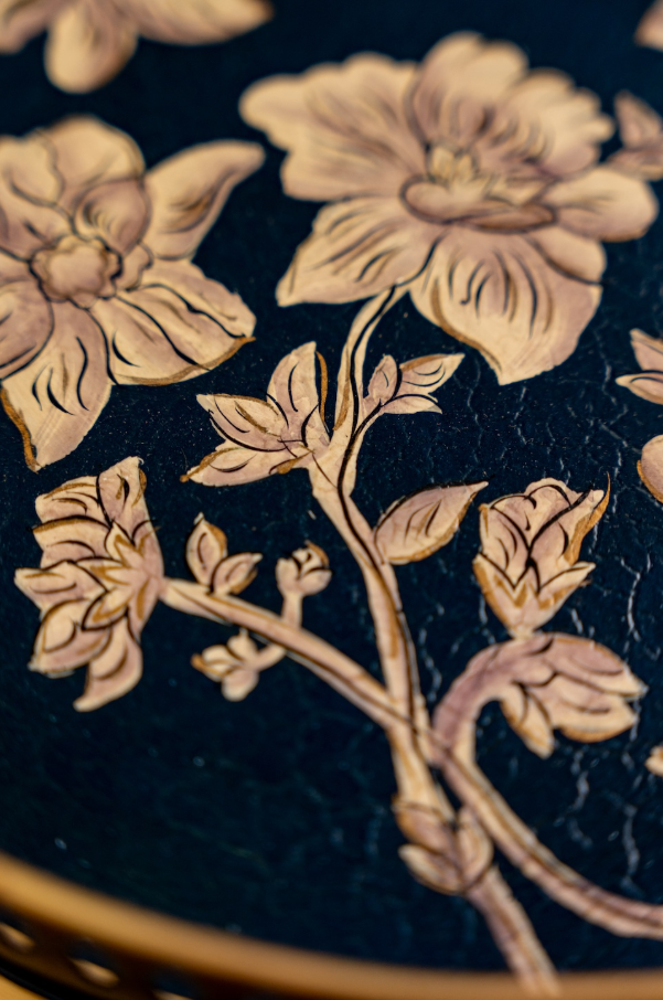 Bandeja de hierro pintada a mano IT174